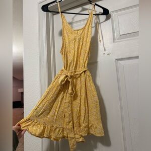 Hollister Yellow Ruffled Tie Front Sundress